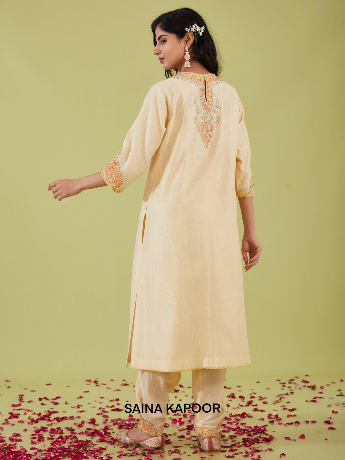 WHITE LONG KURTA WITH SALWAR AND PEACH DUPATTA - SAINA KAPOOR