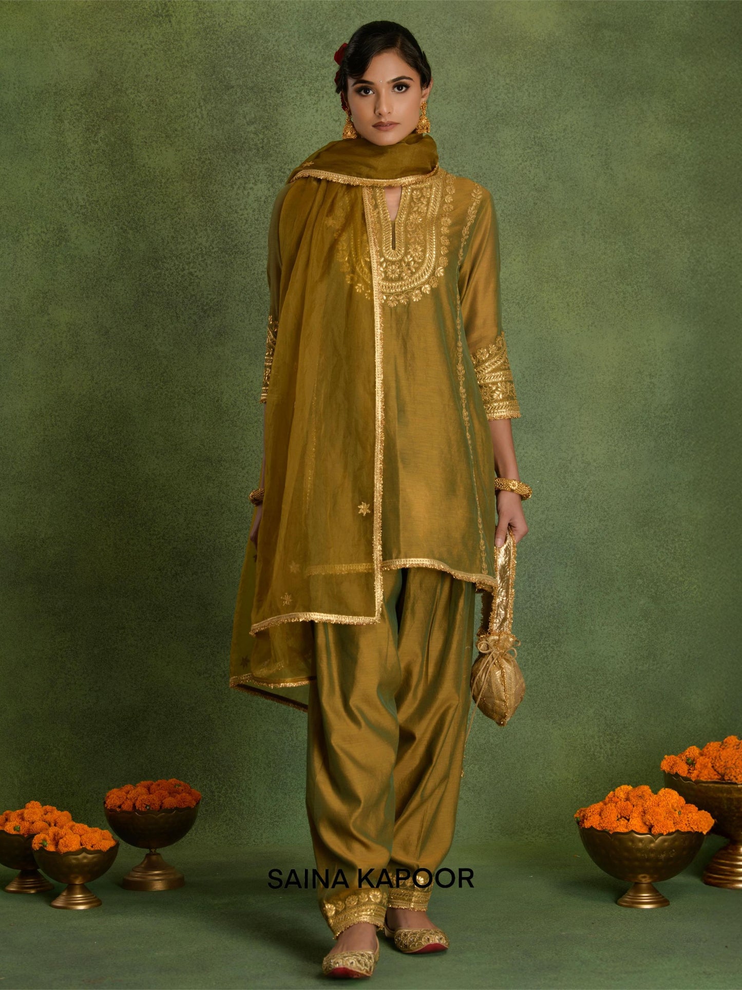 SHORT KURTA, SALWAR, ORGANZA DUPATTA AND POTLI - SAINA KAPOOR