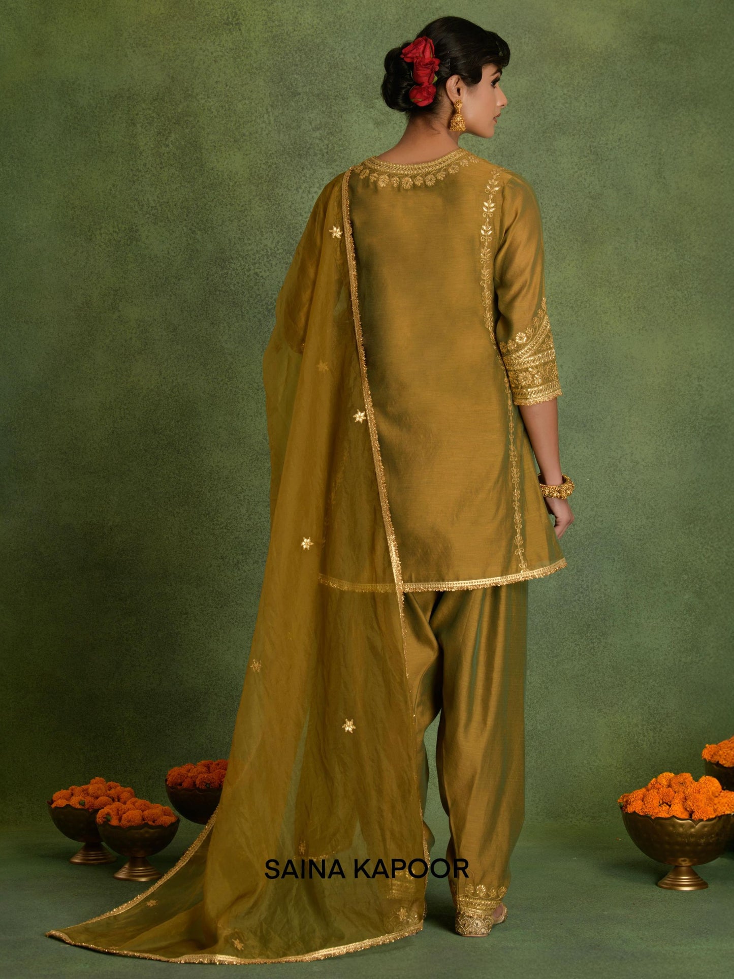 SHORT KURTA, SALWAR, ORGANZA DUPATTA AND POTLI - SAINA KAPOOR