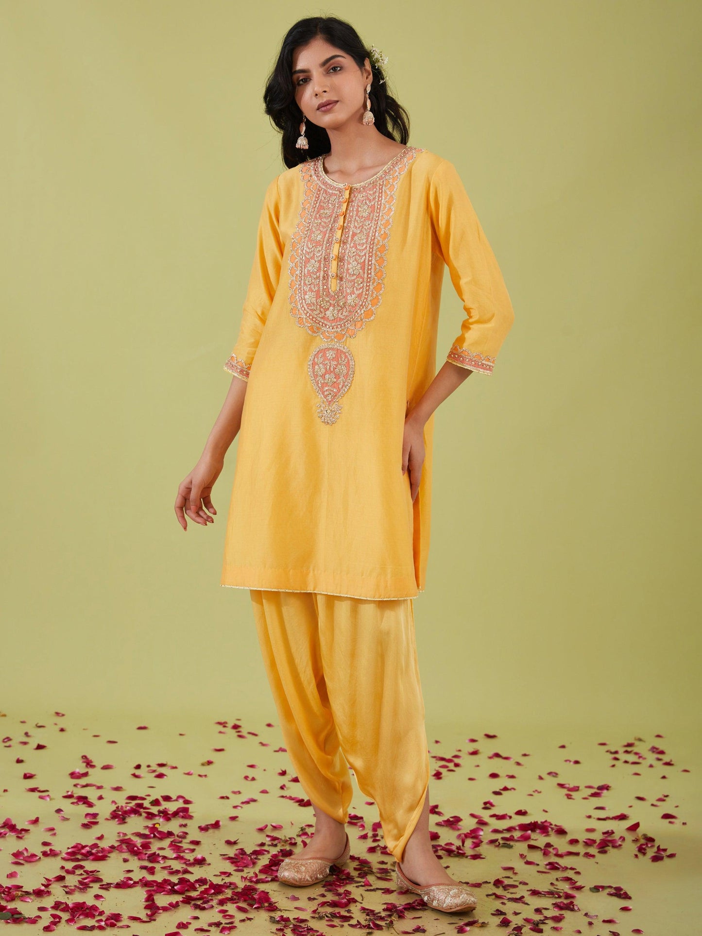 YELLOW SHORT KURTA WITH PANTS - Preeti s kapoor