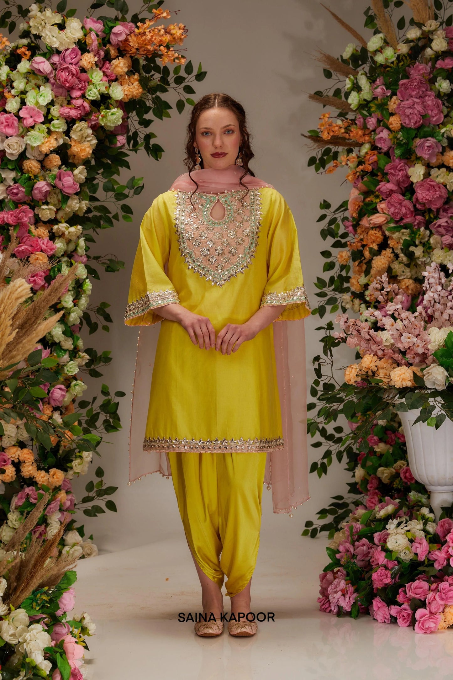Lime yellow Chanderi short kurta with gota sequin embroidered peach net yoke & matching dhoti pants & pink organza dupatta — Saina Kapoor